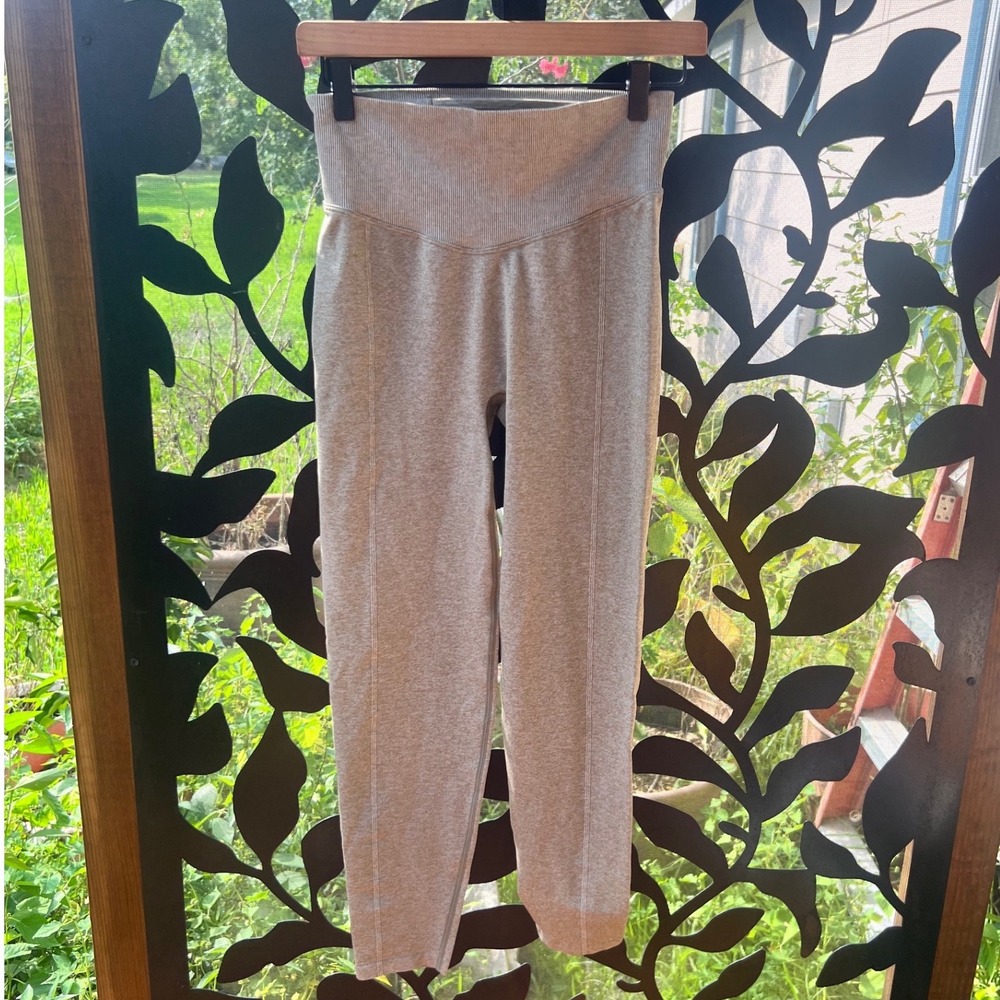 PINK‎ Victoria's Secret Active High Waist Seamless Leggings Tan Heather Medium
